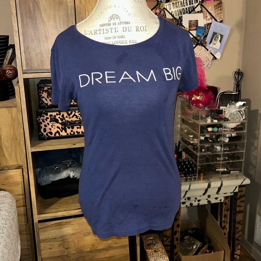 Old Navy Dream Big Graphic Perfect Tee - Medium